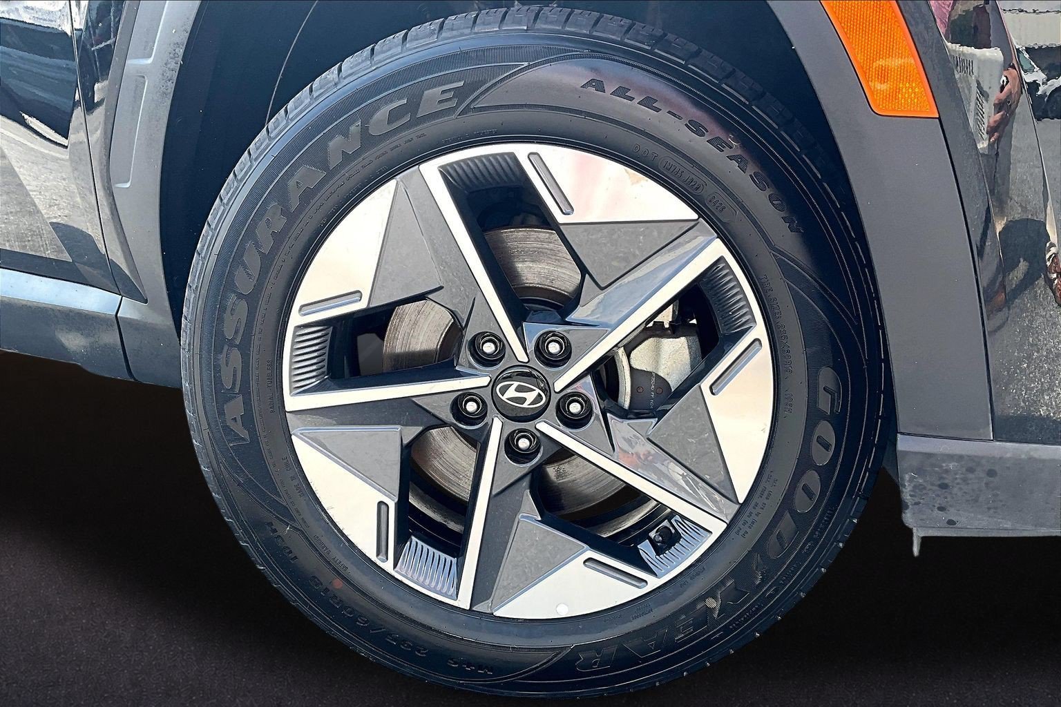 Used 2025 Hyundai Tucson SEL AWD/4WD image 8