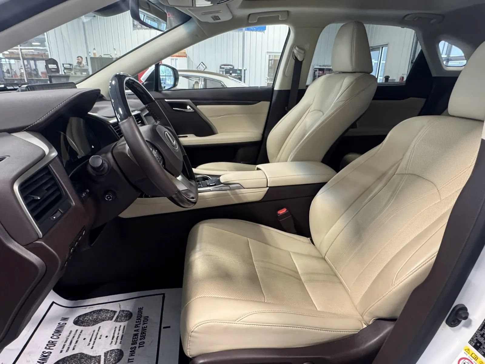 Used 2018 Lexus RX 450h AWD w/ Luxury Package image 11