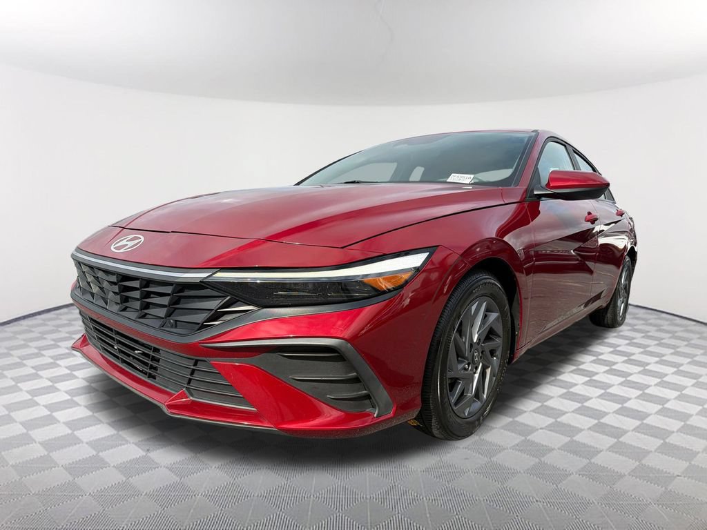 Used 2024 Hyundai Elantra SEL