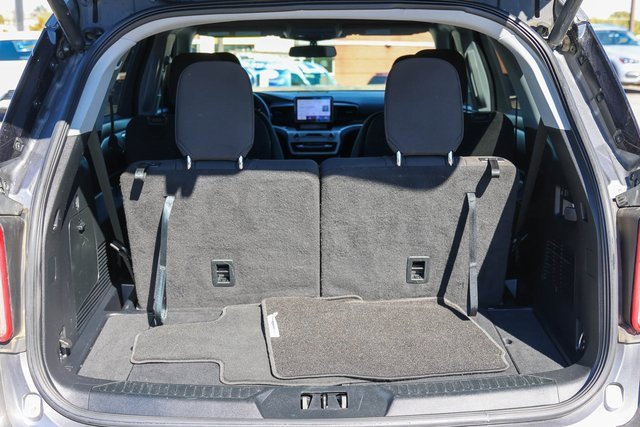 Used 2022 Ford Explorer XLT image 8