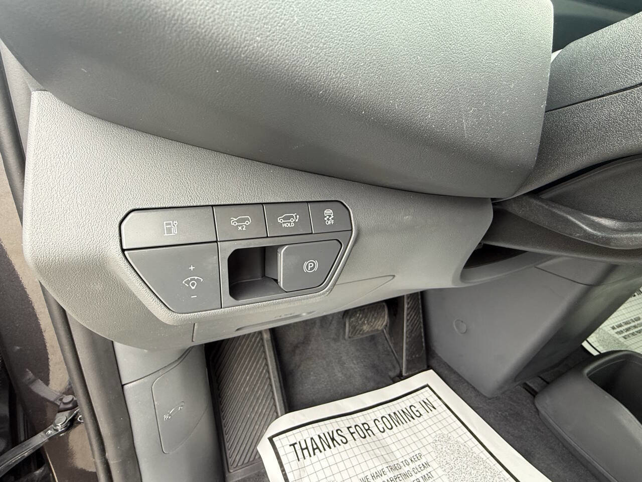 Used 2024 Kia EV9 Wind image 13