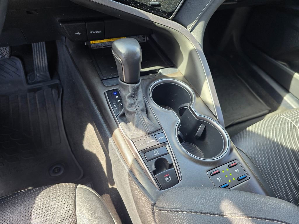 Used 2021 Toyota Camry XSE w/ Navigation Package image 24