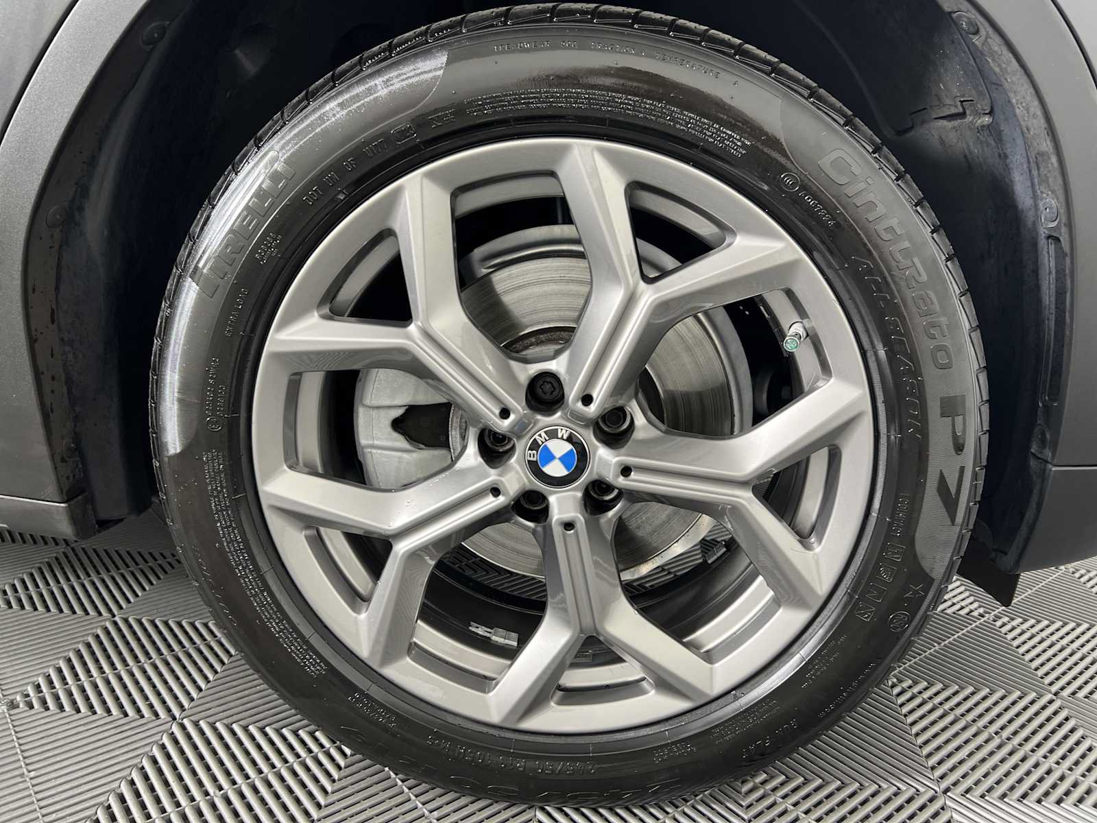 Used 2021 BMW X3 sDrive30i w/ Executive Package RWD image 15