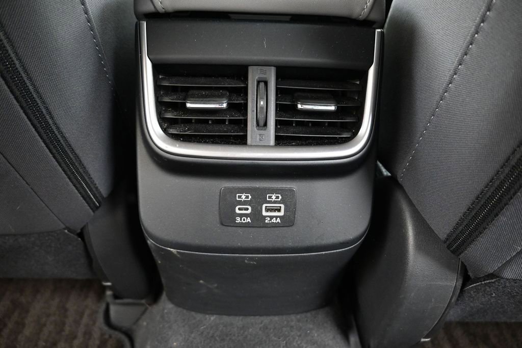 Certified 2024 Subaru Outback Premium AWD/4WD image 17