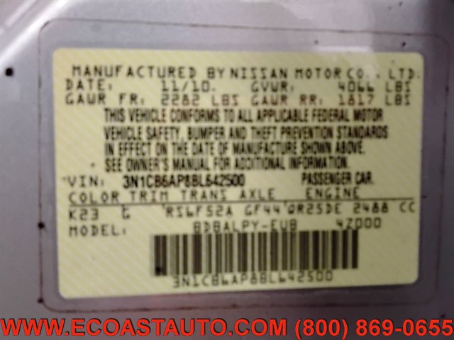 Used 2011 Nissan Sentra SE-R Spec V FWD image 16