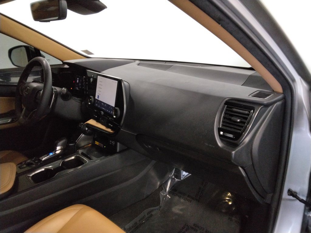 Used 2023 Lexus NX 350 AWD image 48
