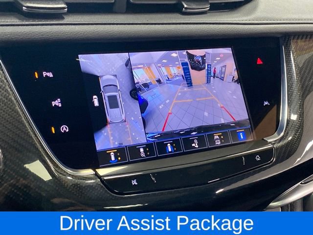 Used 2025 Cadillac XT6 Sport w/ LPO, Onyx Lite Package image 11