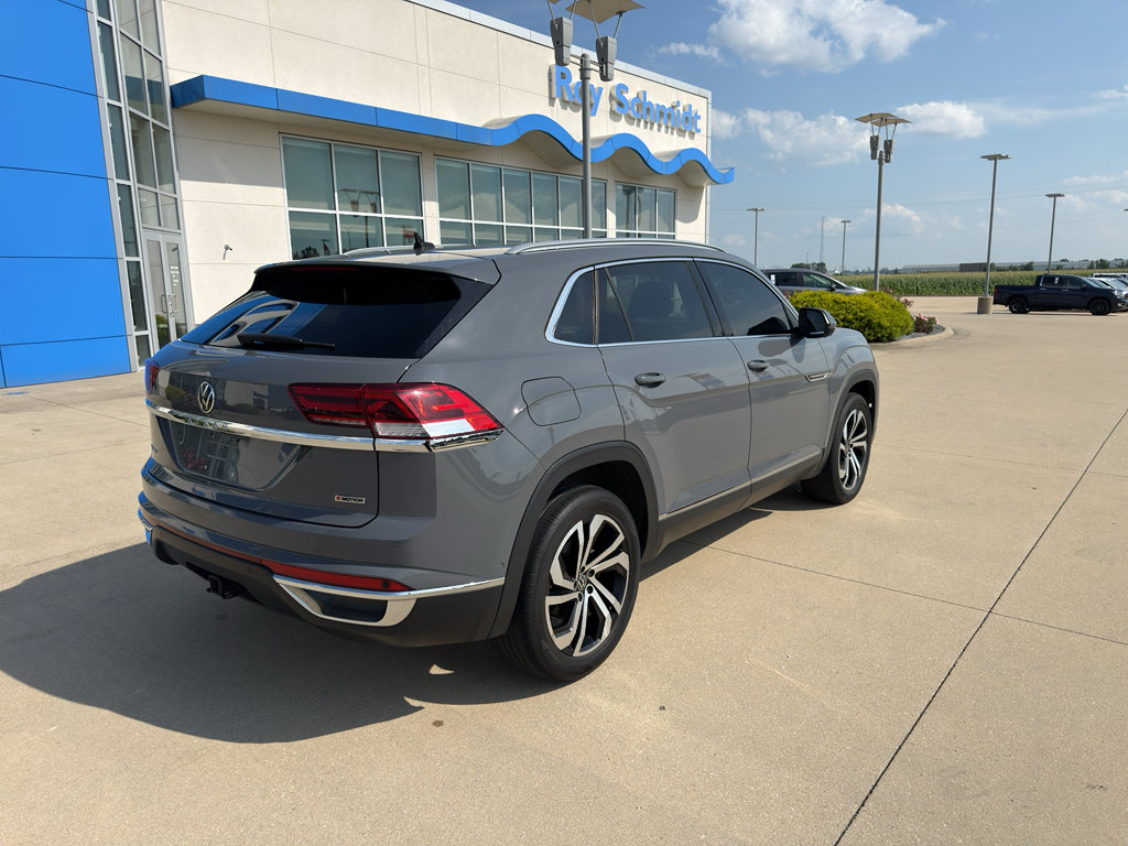 Used 2020 Volkswagen Atlas Cross Sport SEL Premium AWD/4WD image 5