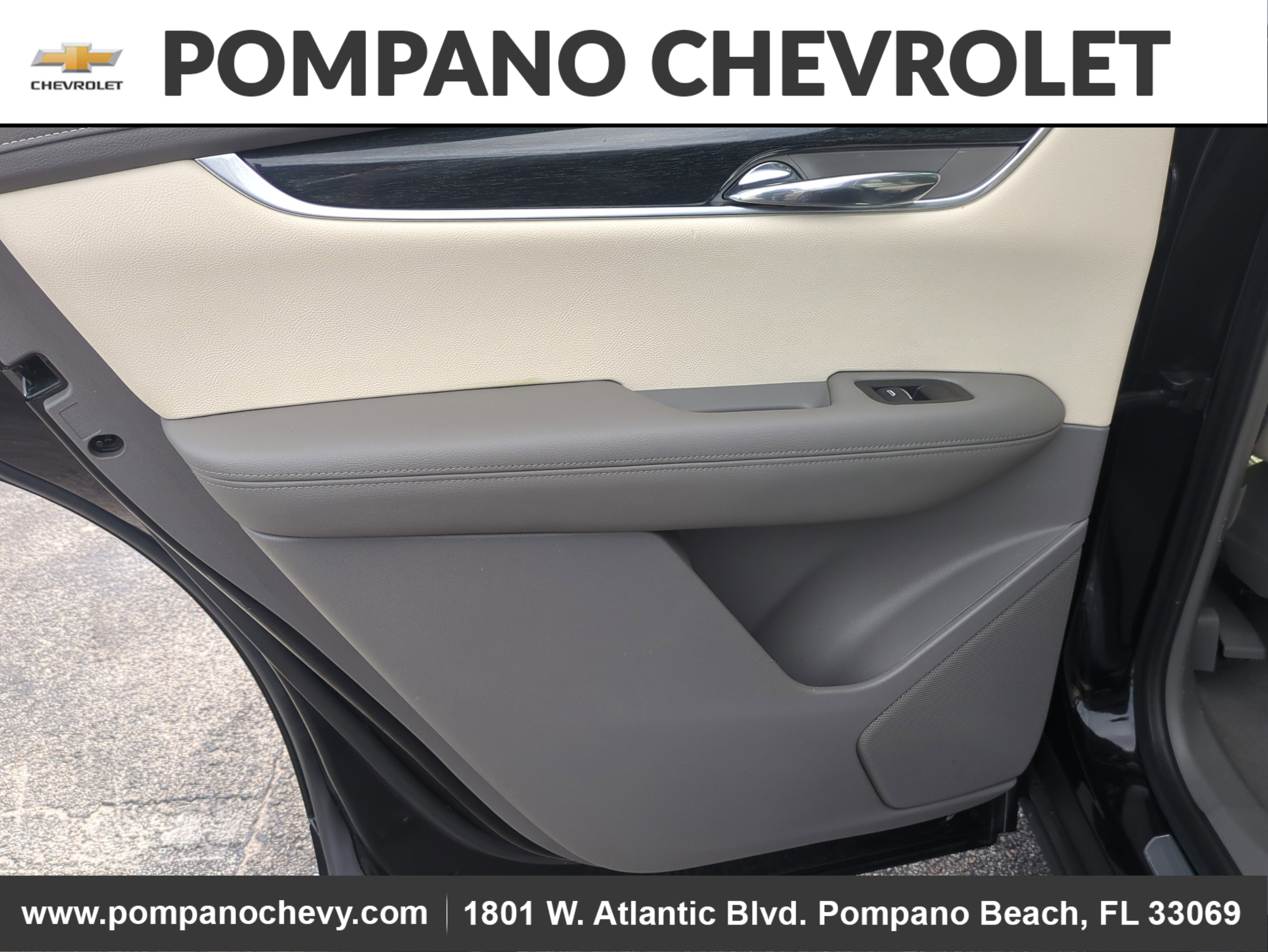 Used 2021 Cadillac XT6 Premium Luxury image 19