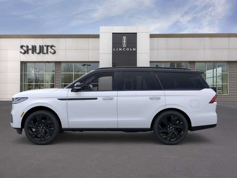 New 2025 Lincoln Navigator Black Label image 3