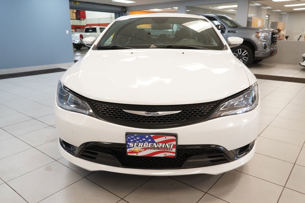 Used 2015 Chrysler 200 S w/ Comfort Group image 14