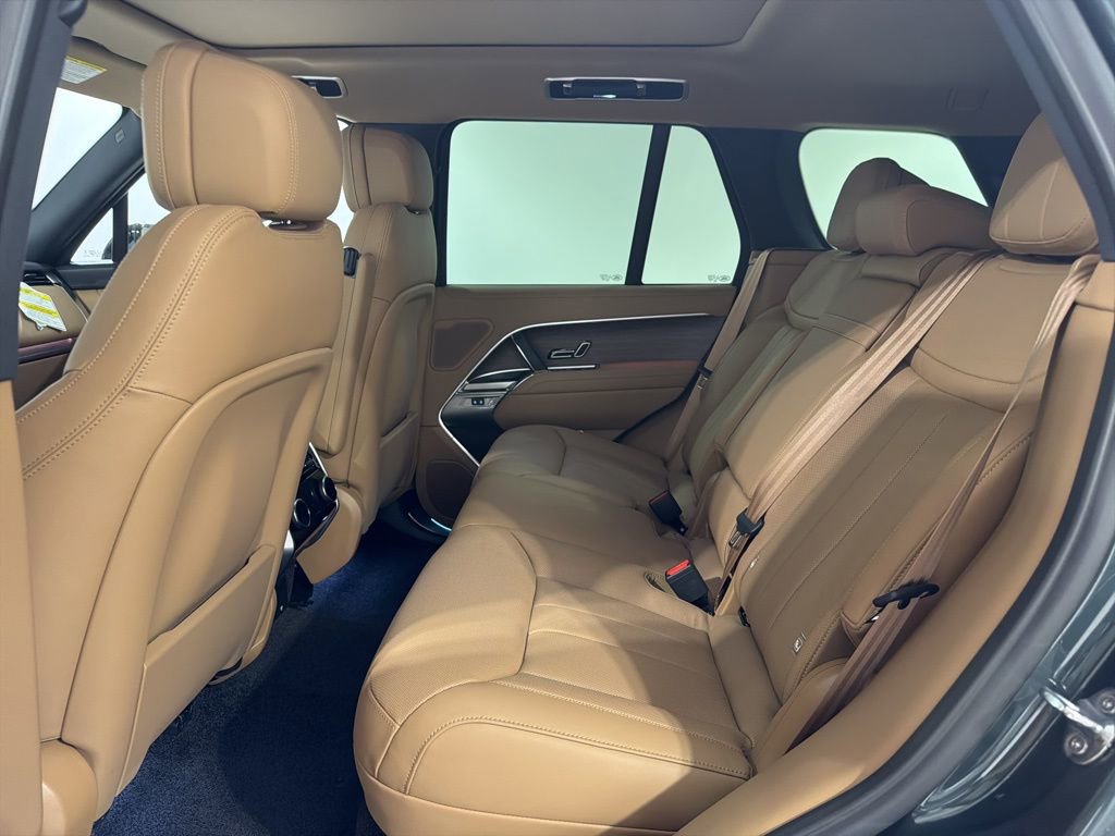 New 2026 Land Rover Range Rover SE image 22