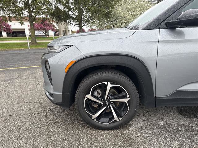 Certified 2023 Chevrolet TrailBlazer RS w/ Sun and Liftgate Package AWD/4WD image 19