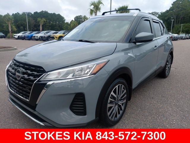 Used 2023 Nissan Kicks SV w/ Interior Electronics Package FWD image 1