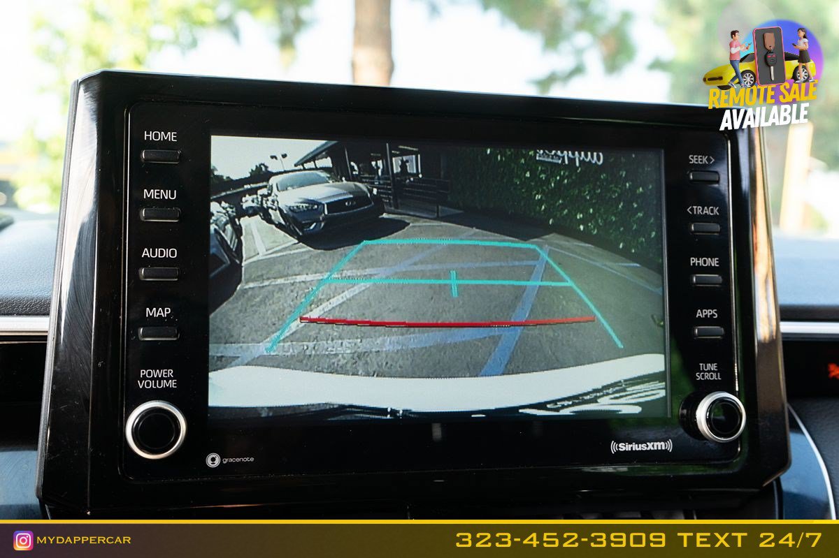 Used 2022 Toyota Corolla LE FWD image 30