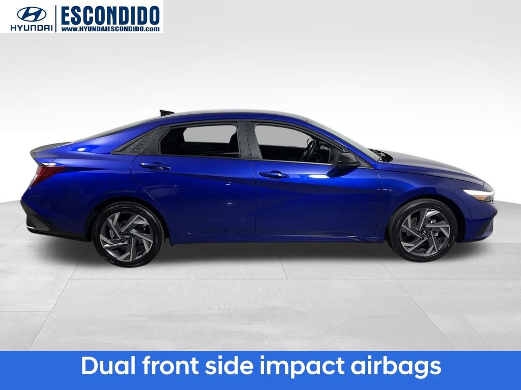 Certified 2025 Hyundai Elantra SEL image 7