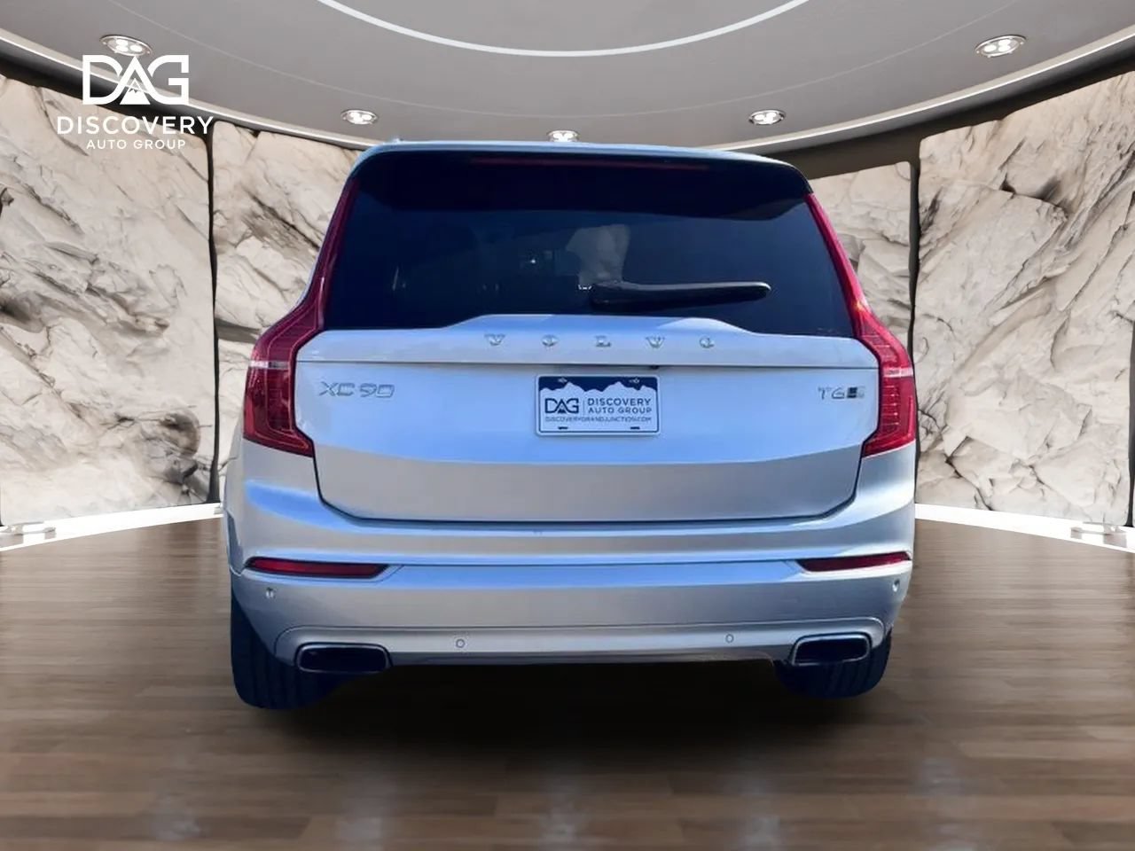 Used 2019 Volvo XC90 T6 Momentum w/ Advanced Package AWD/4WD image 3