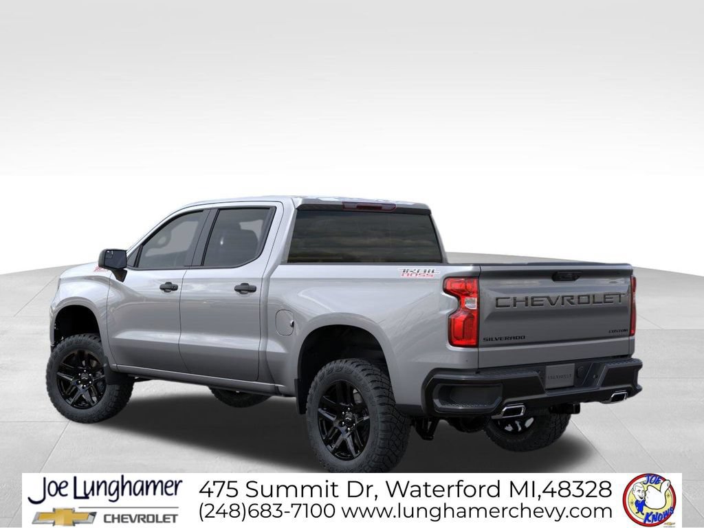 New 2026 Chevrolet Silverado 1500 Custom Trail Boss w/ LPO, Dark Essentials Package AWD/4WD video 3