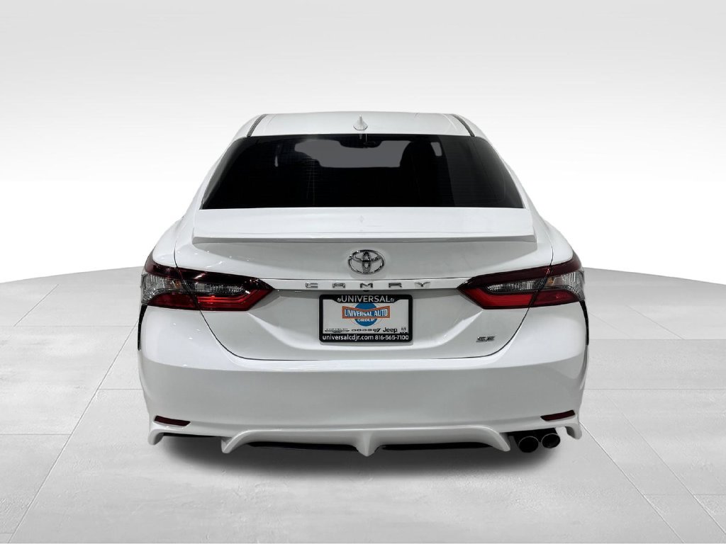 Used 2021 Toyota Camry SE FWD image 25