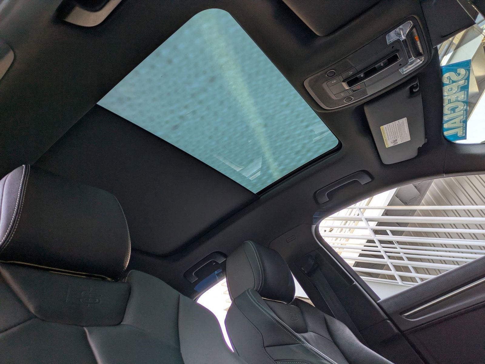 Used 2023 Audi Q3 2.0T Premium w/ Black Optic Sport Package image 22