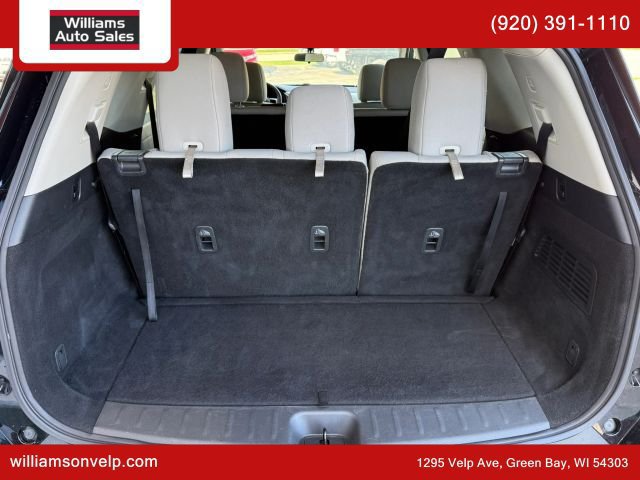 Used 2023 Nissan Pathfinder SV AWD/4WD image 24