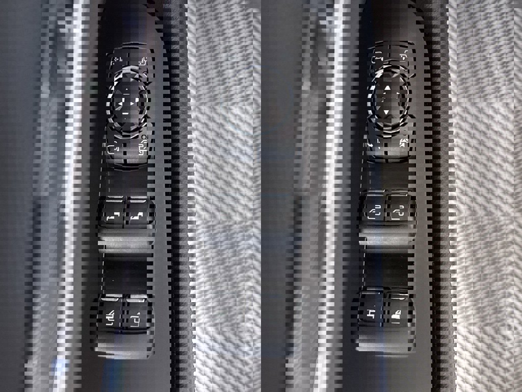 Used 2022 Lincoln Nautilus Reserve w/ Monochromatic Package image 28