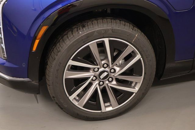 New 2026 Cadillac Vistiq Sport image 7