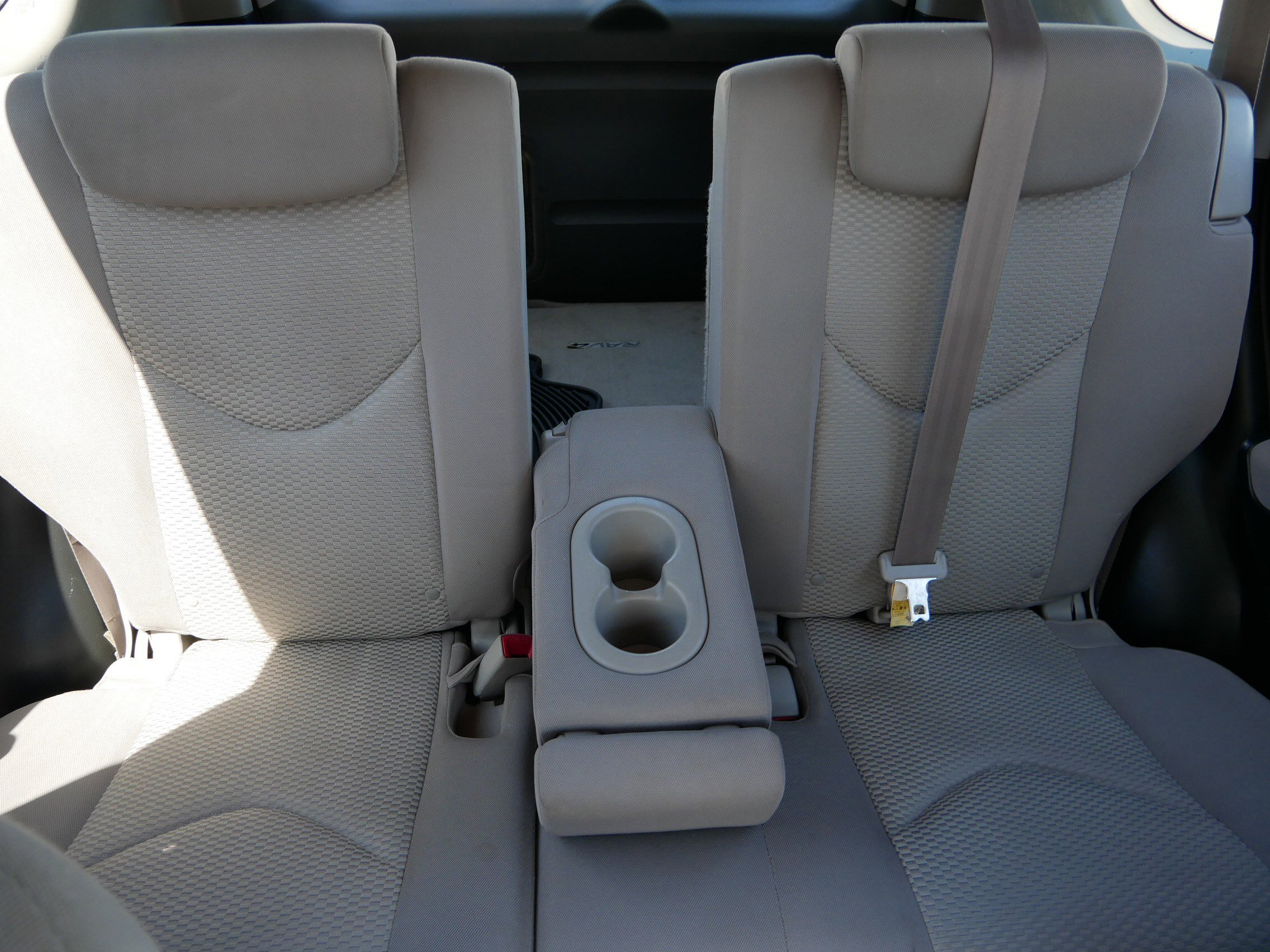 Used 2008 Toyota RAV4 Limited image 13