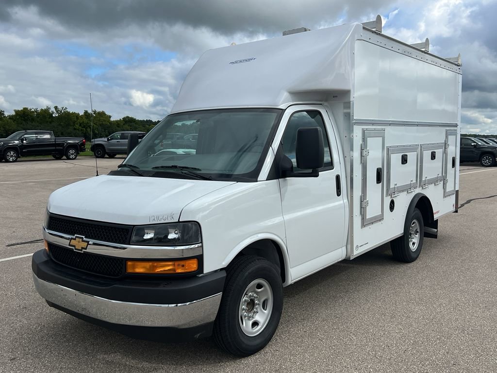 New 2025 Chevrolet Express 3500 w/ Power Convenience Package image 37