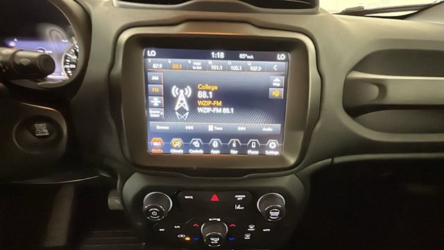 Used 2021 Jeep Renegade Limited AWD/4WD image 23