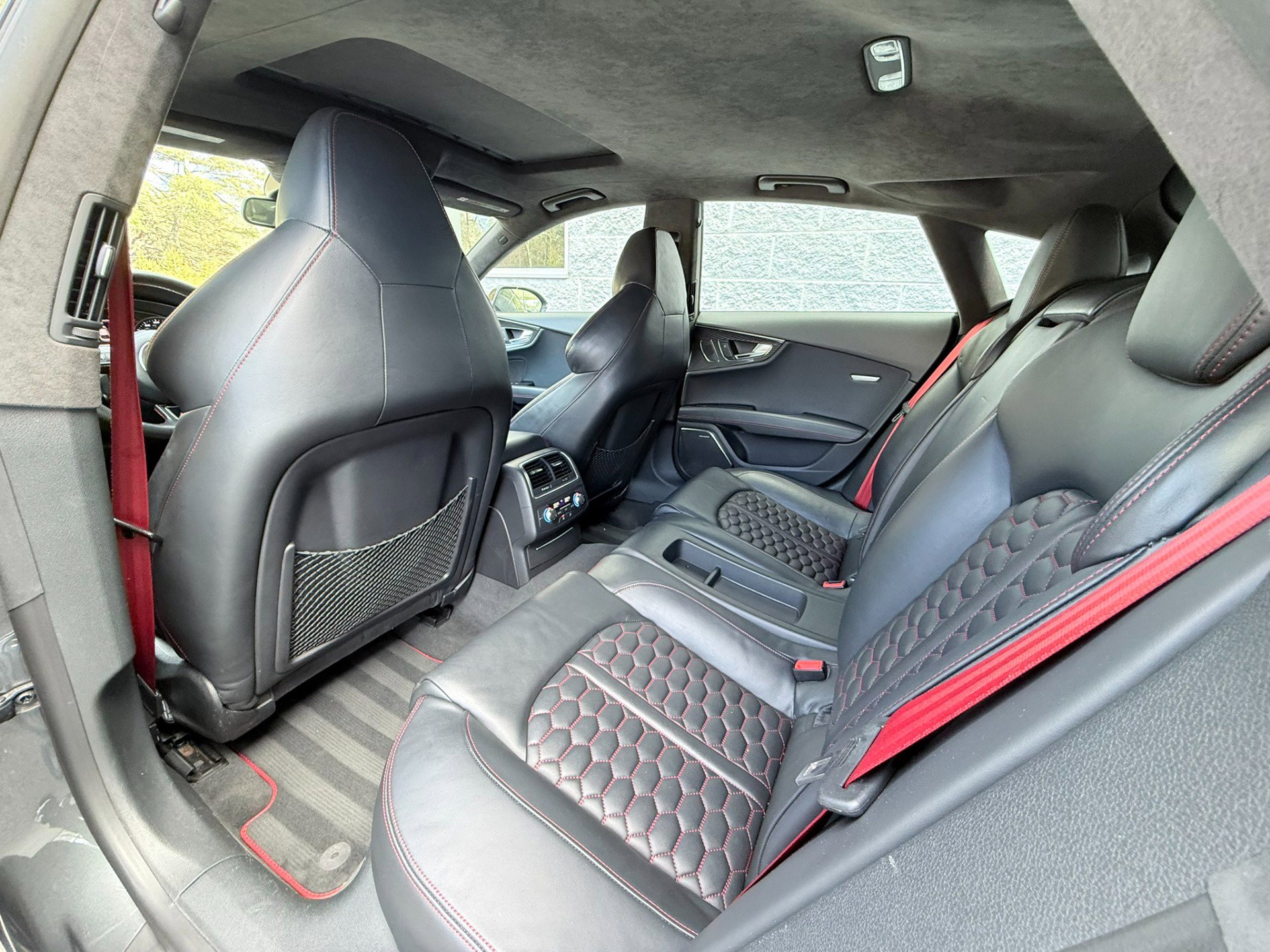 Used 2014 Audi RS 7 Prestige image 44