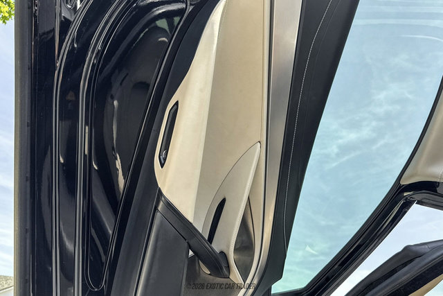 Used 2018 McLaren 720S Luxury RWD image 27