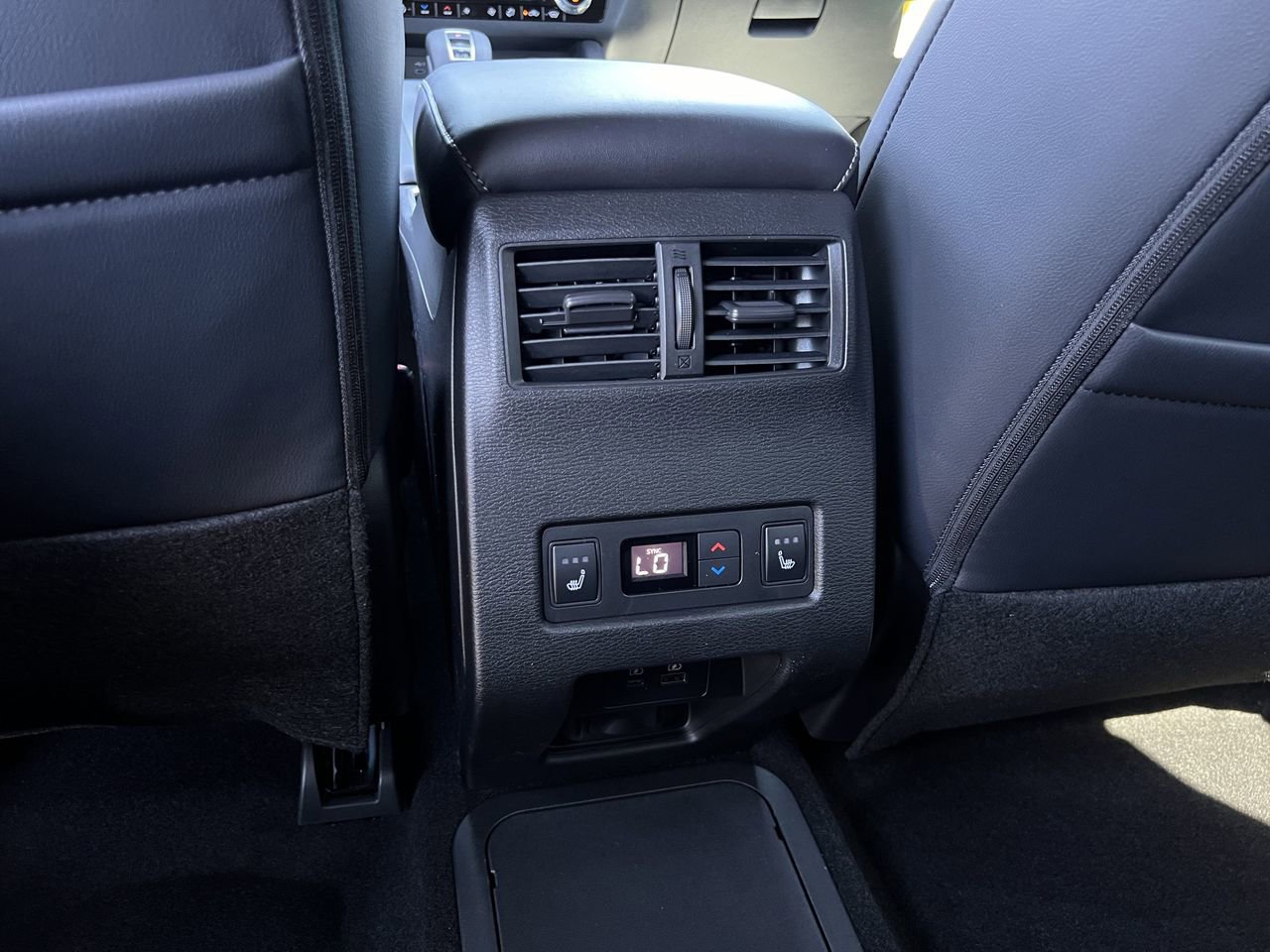 New 2026 Nissan Rogue Platinum image 21