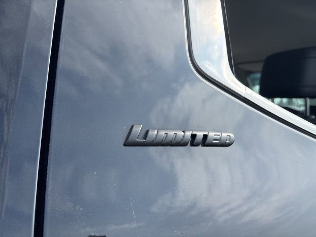 Used 2024 Toyota Tundra Limited image 36