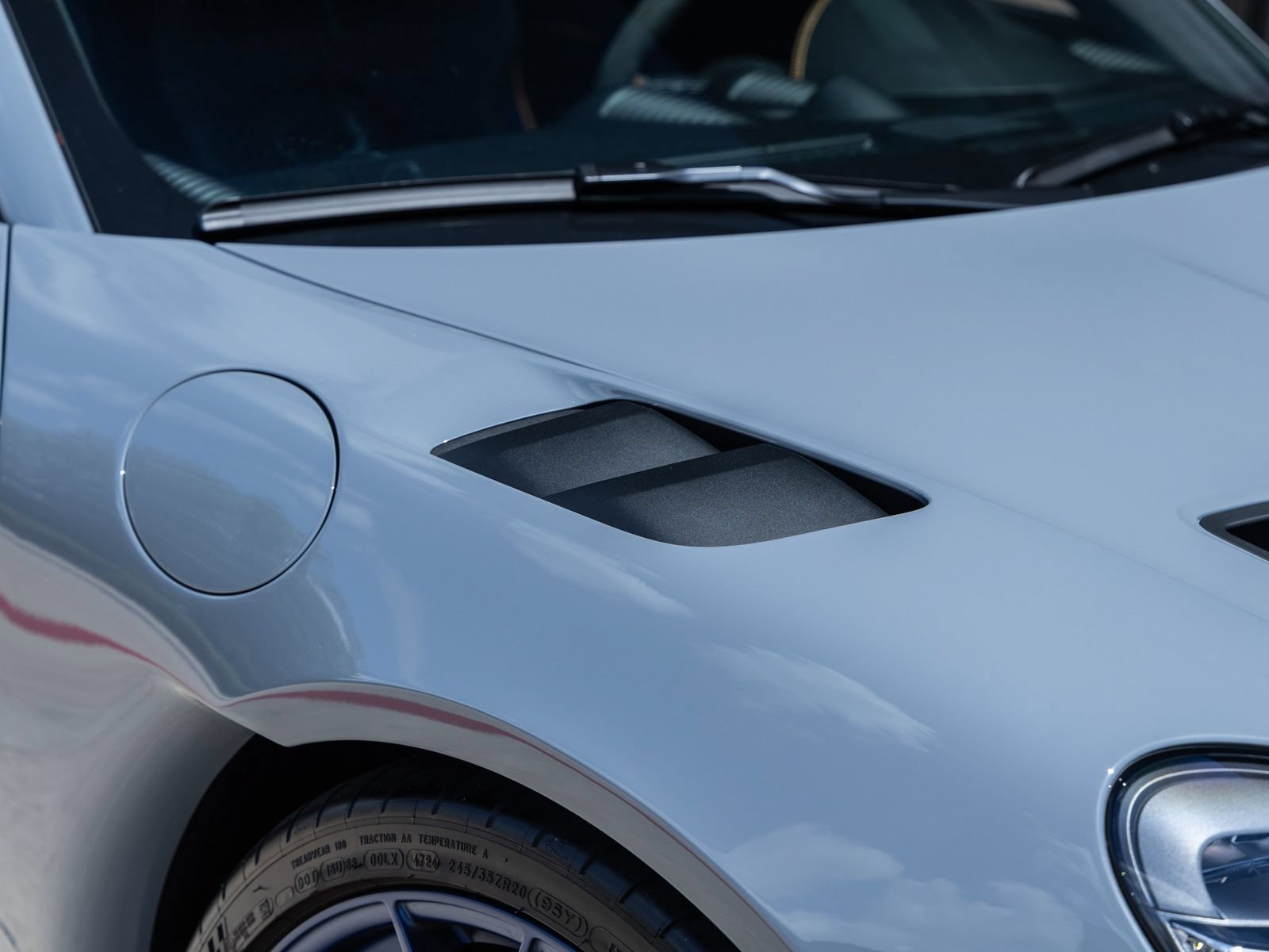 Certified 2025 Porsche 718 Boxster Spyder RS RWD image 26