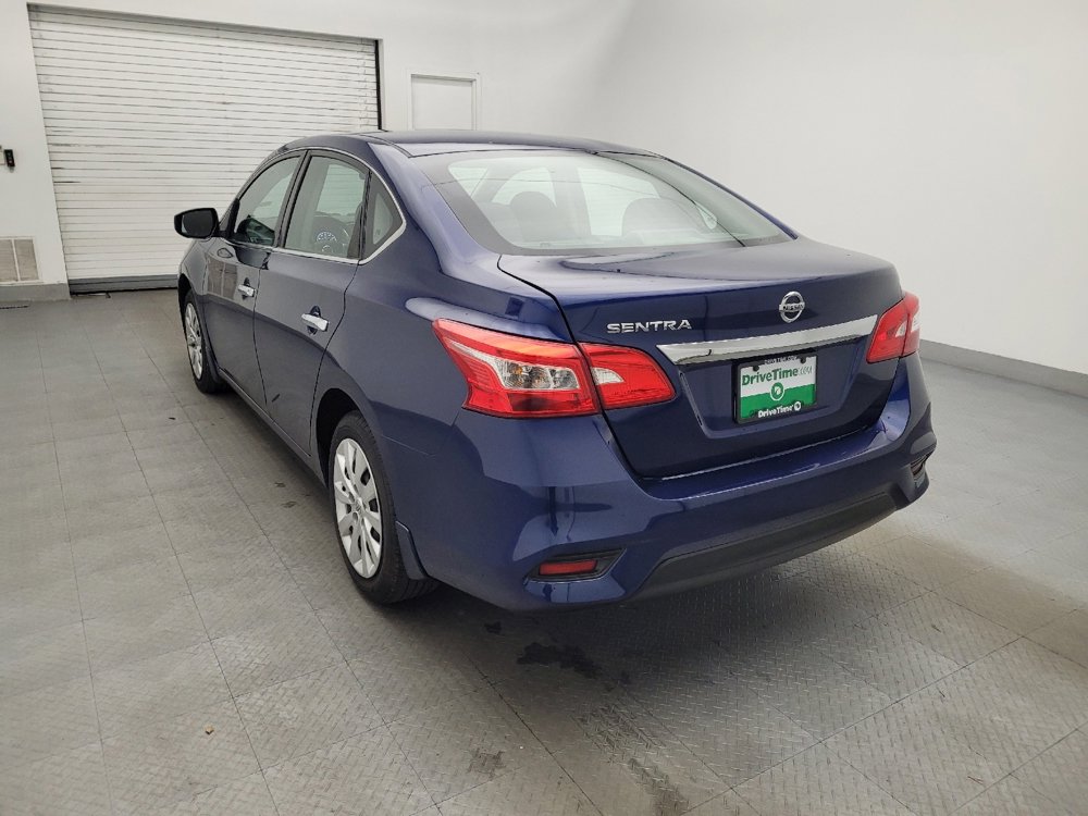 Used 2016 Nissan Sentra S image 5