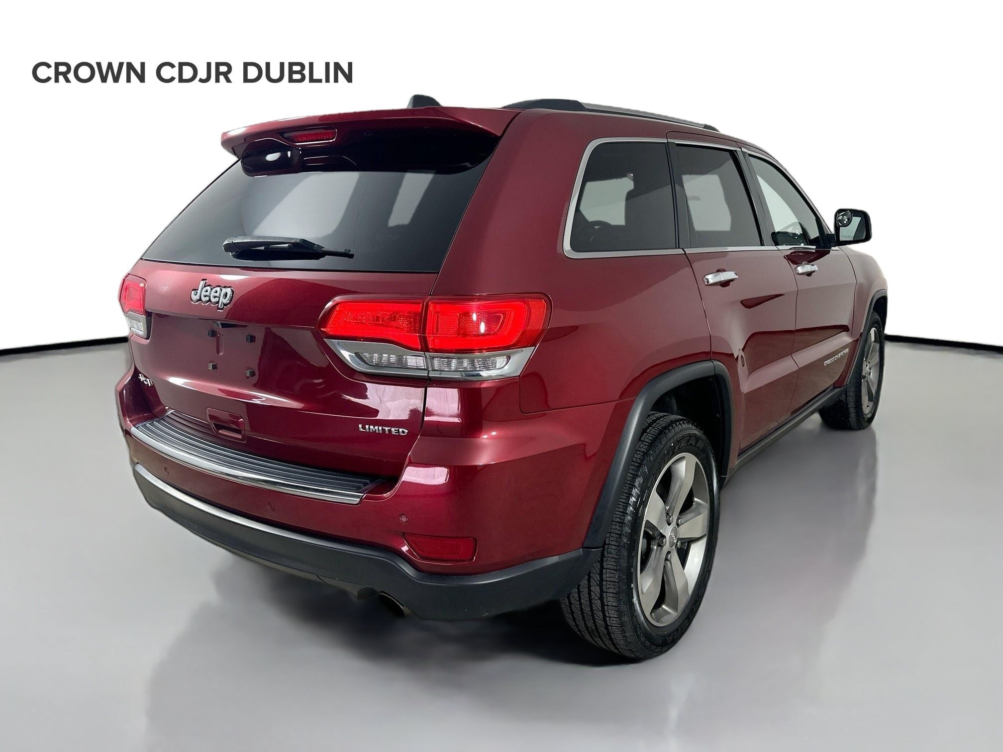 Used 2015 Jeep Grand Cherokee Limited AWD/4WD image 5