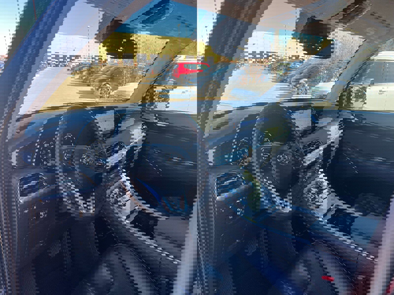 Used 2022 Hyundai Palisade Limited image 25