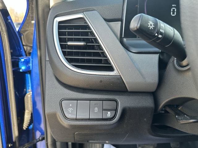 Used 2024 Kia Seltos LX image 19