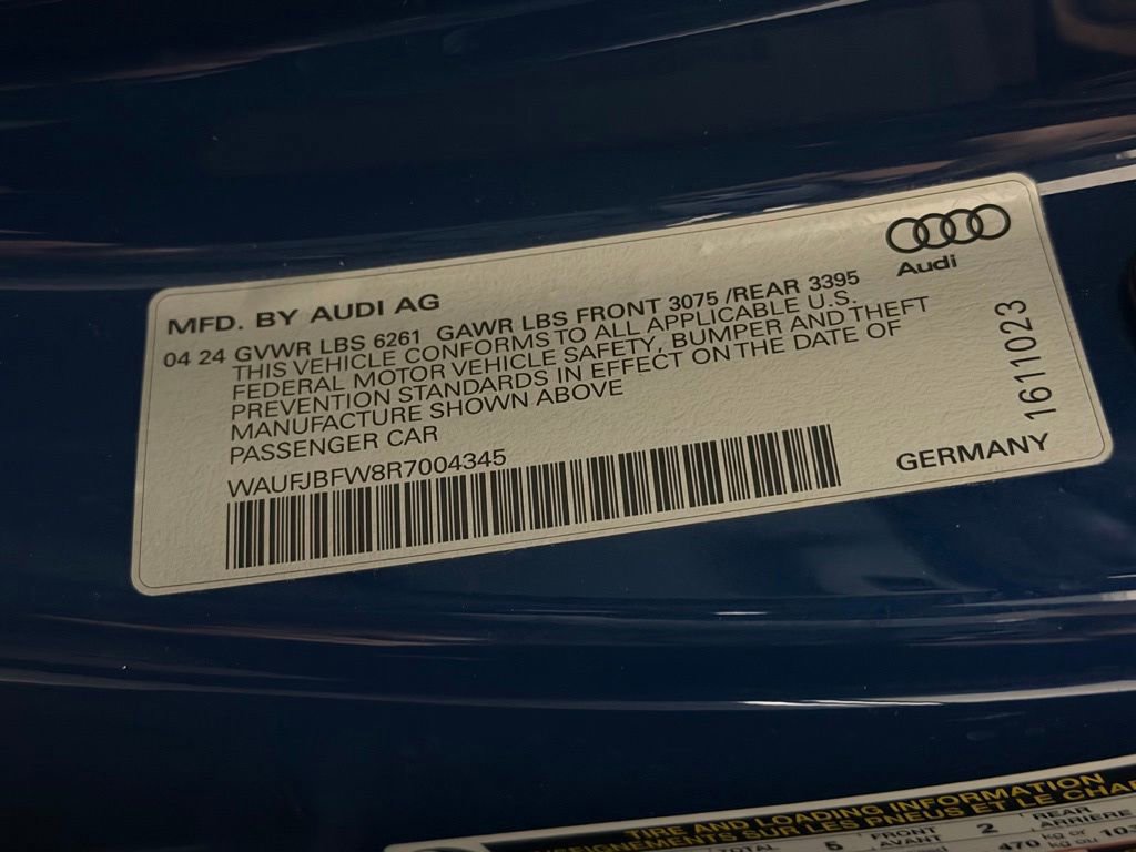 Used 2024 Audi e-tron GT Premium Plus image 36