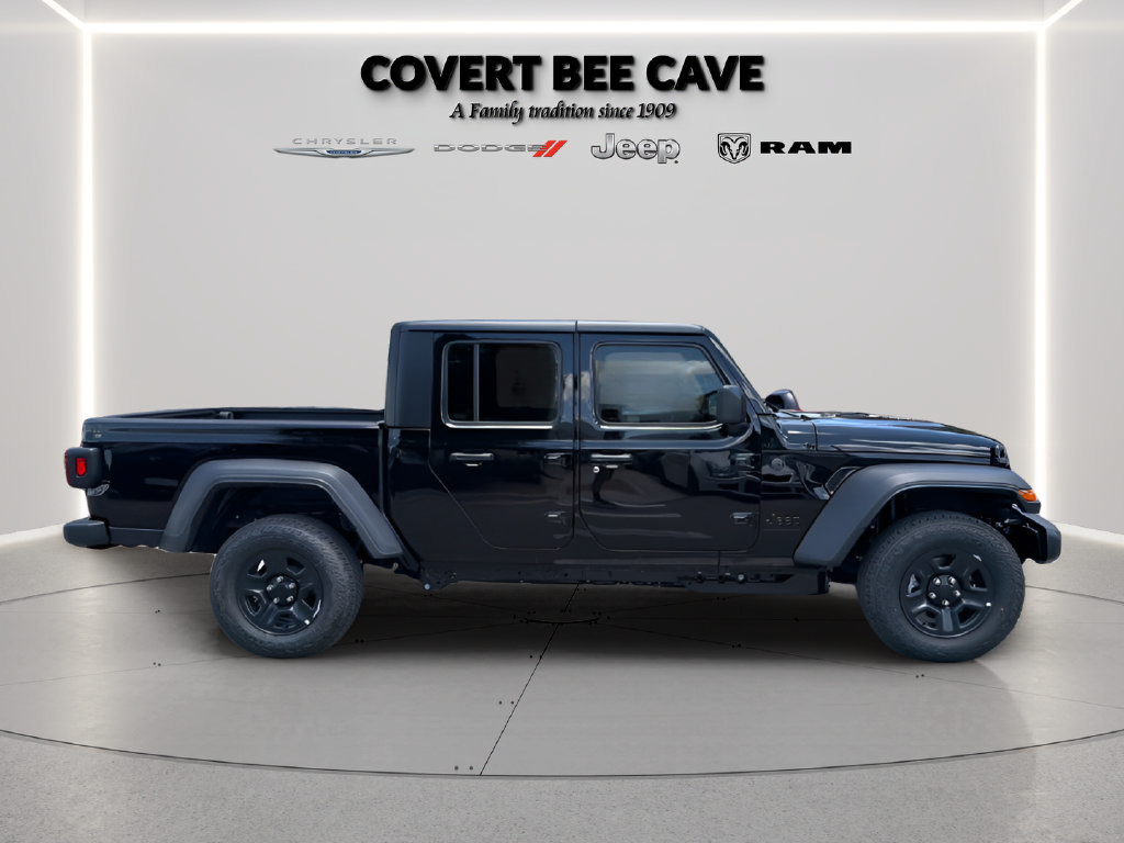 New 2026 Jeep Gladiator Sport AWD/4WD image 11