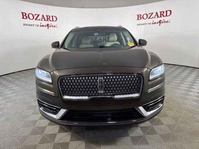Used 2019 Lincoln Nautilus FWD image 2