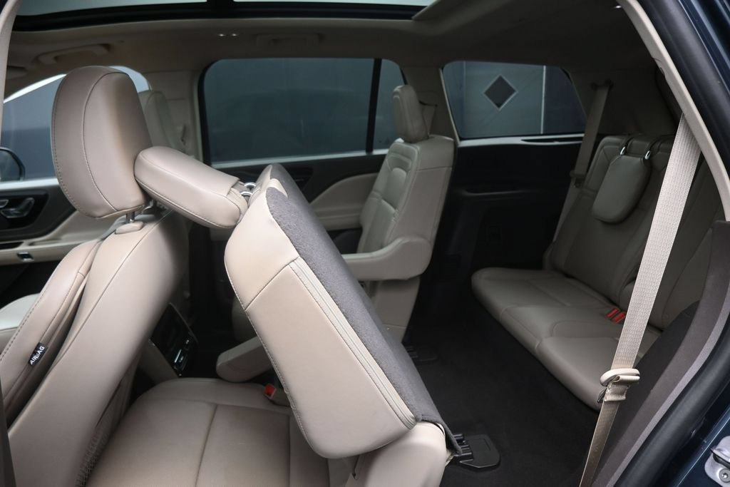 Used 2021 Lincoln Aviator Reserve w/ Equipment Group 201A AWD/4WD image 30