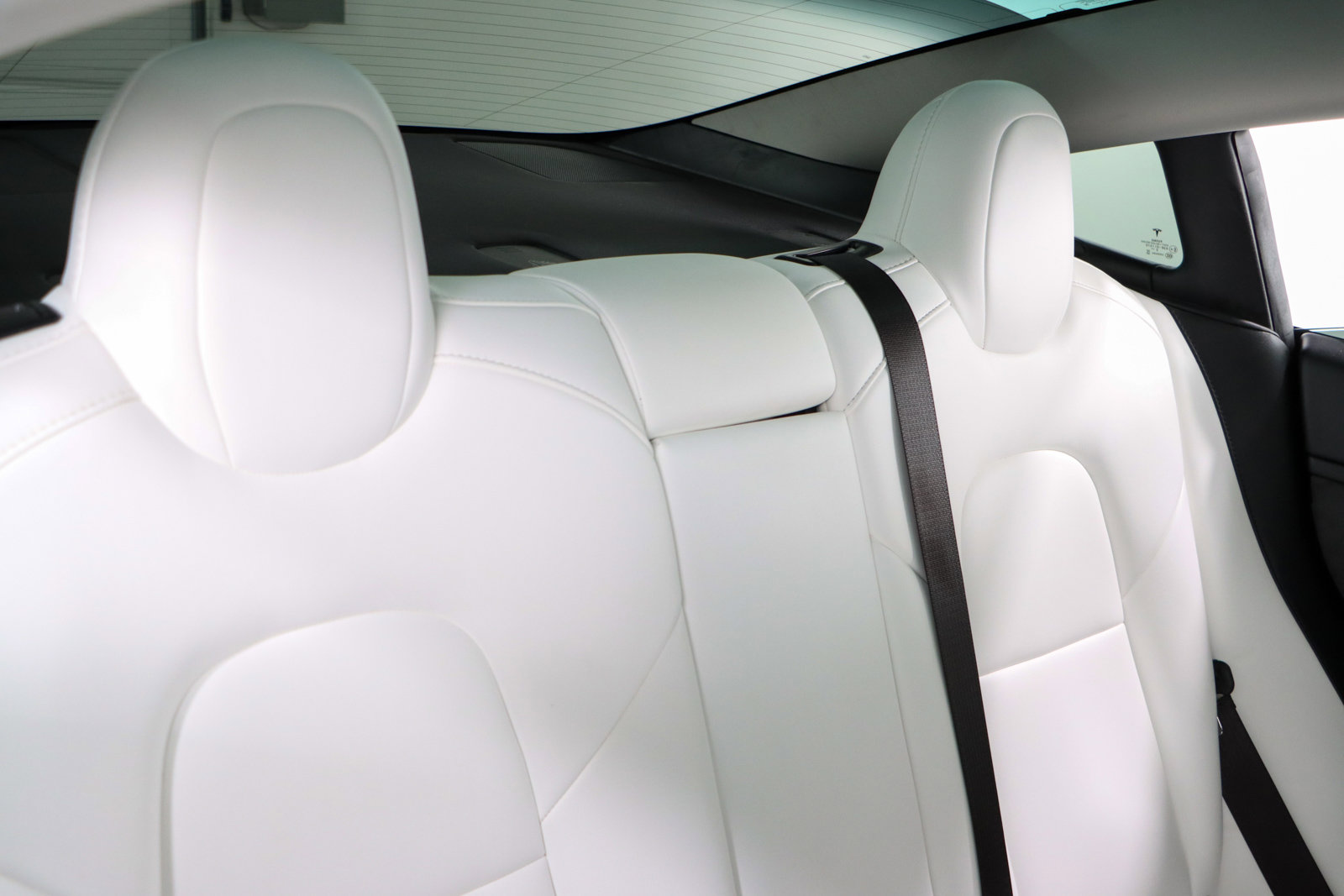 Used 2023 Tesla Model 3 Performance image 25