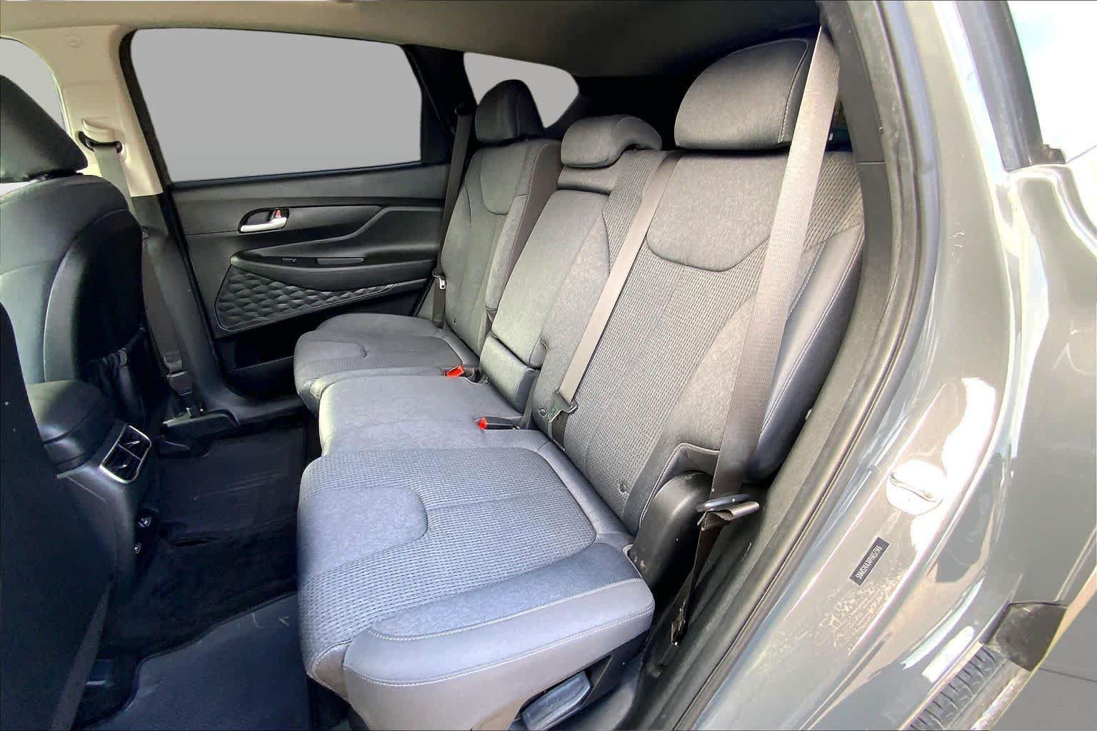 Used 2023 Hyundai Santa Fe SEL FWD image 19