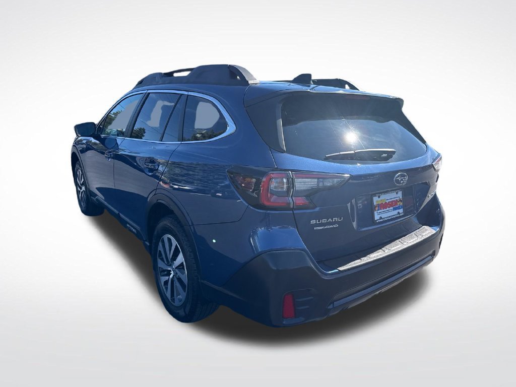 Used 2020 Subaru Outback Premium AWD/4WD image 3