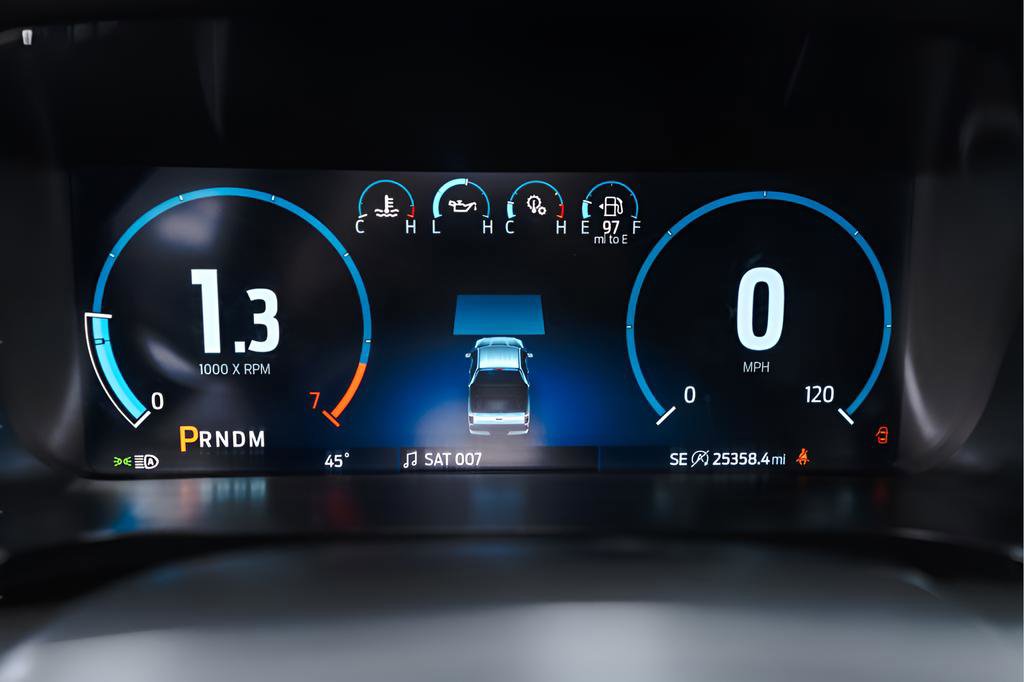 Used 2023 Ford F150 Lariat w/ Equipment Group 502A High image 14