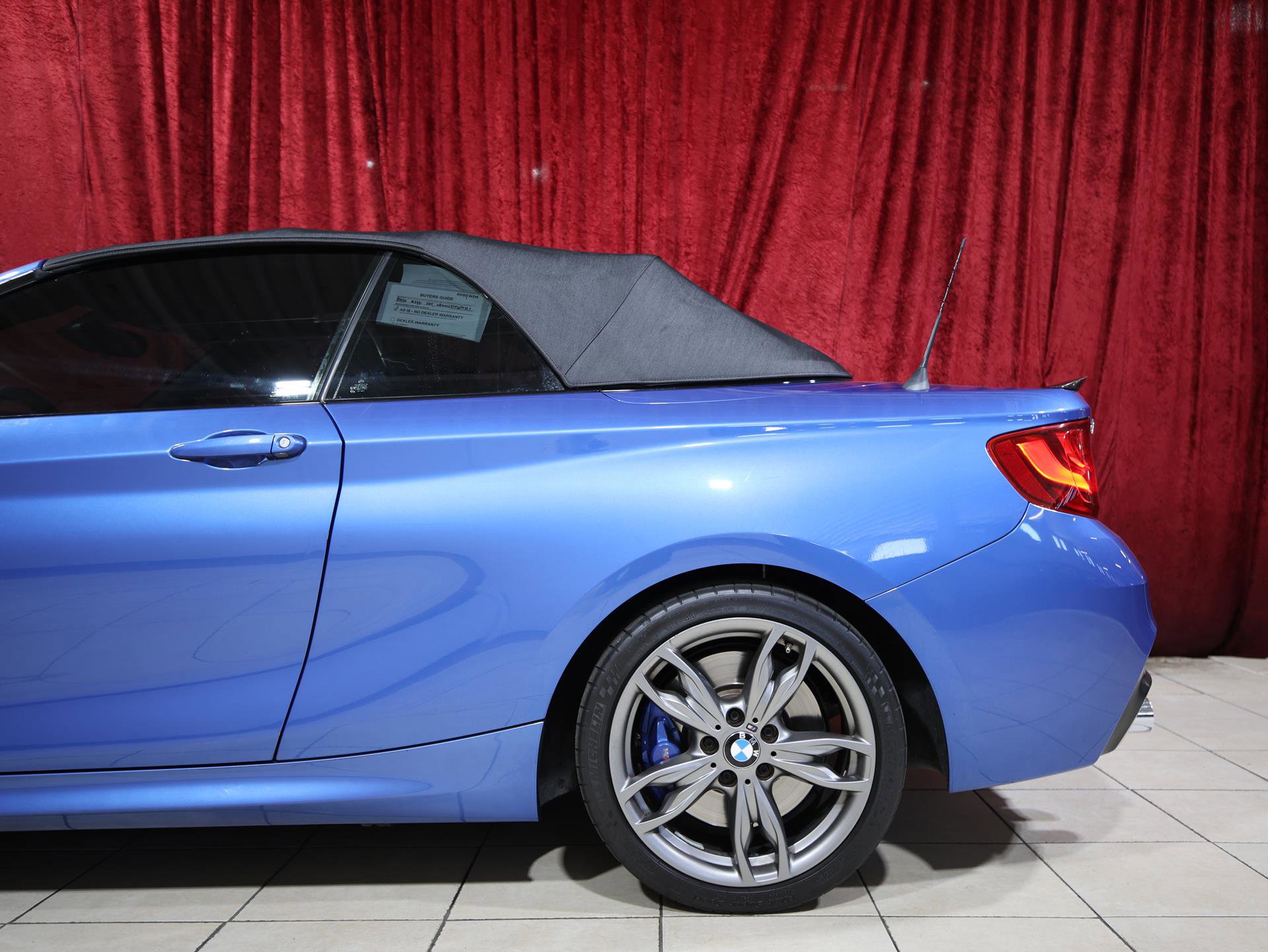 Used 2015 BMW M235i Convertible image 7