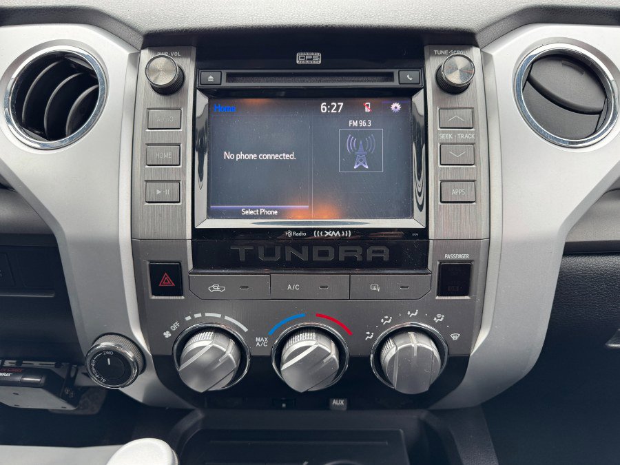Used 2015 Toyota Tundra SR5 image 21