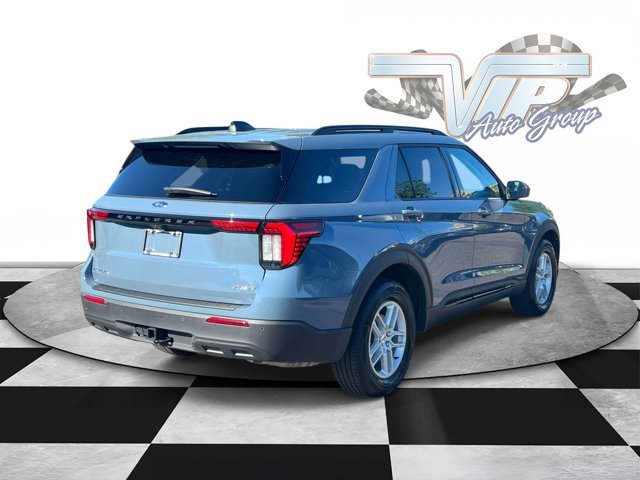 Used 2026 Ford Explorer Active AWD/4WD image 6